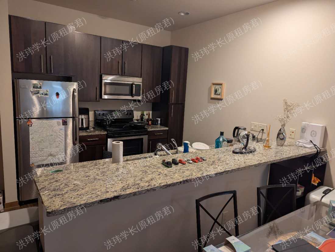 2550 University公寓