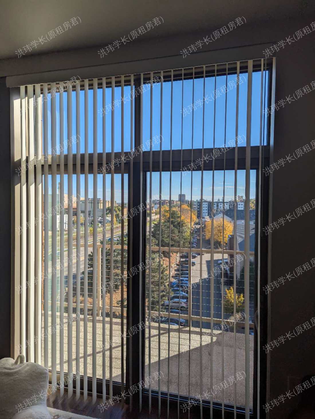 2550 University公寓