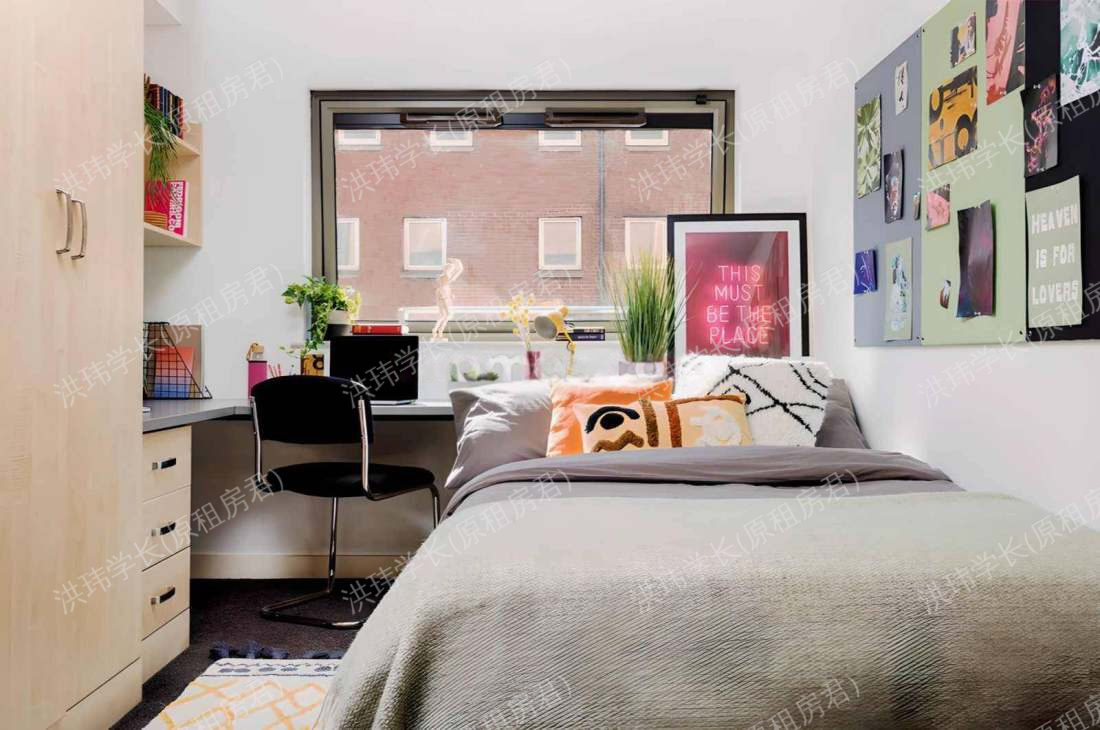 SIR CHARLES GROVES HALL公寓