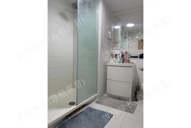 Bloomsbury Plaza公寓