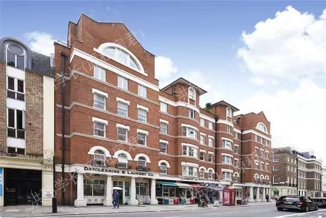 Bloomsbury Plaza公寓