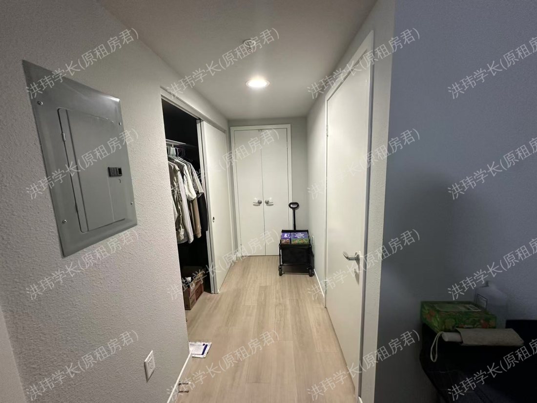 University Gateway公寓