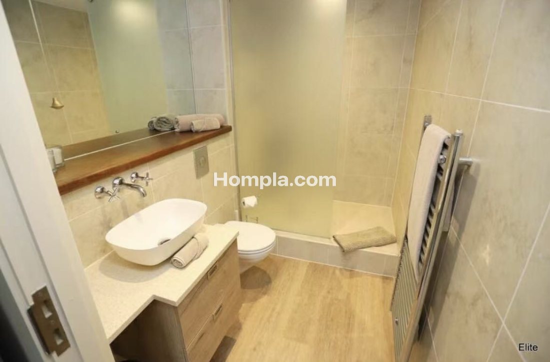 Freemans Quay apartment
