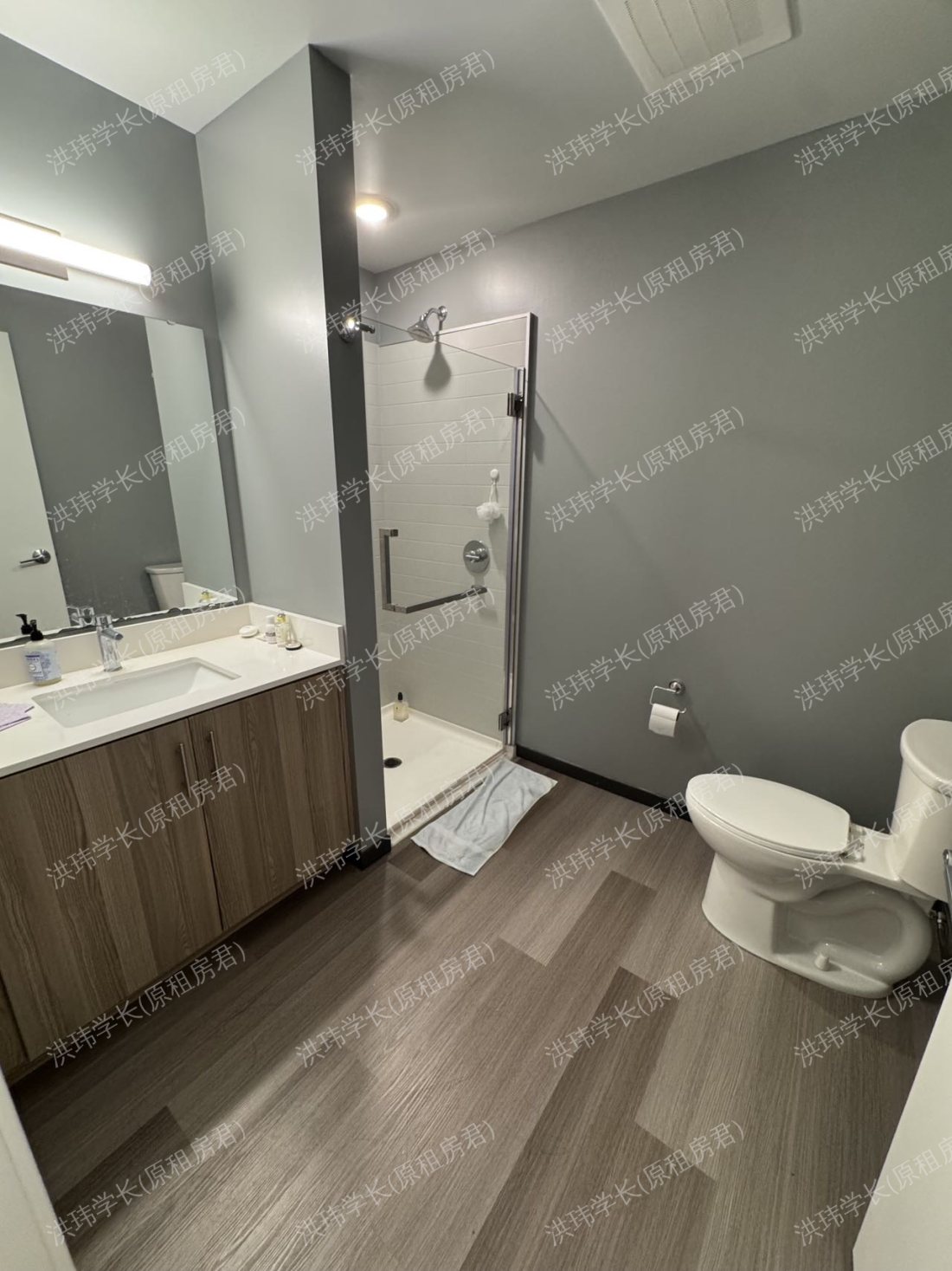 The Dean Campustown公寓