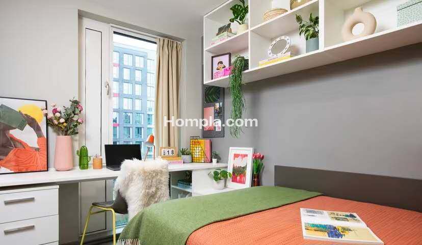 Stapleton House apartment