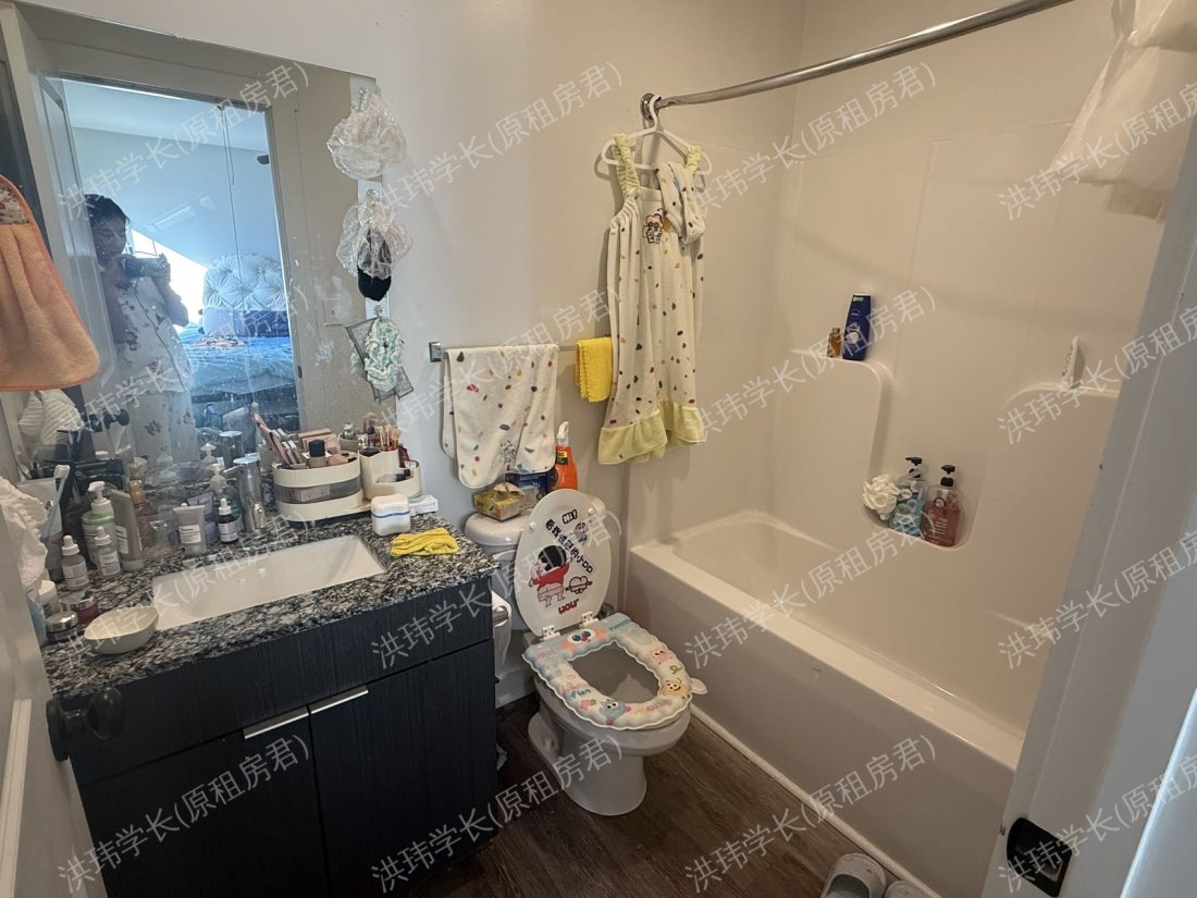 The Cottages at Illinois公寓