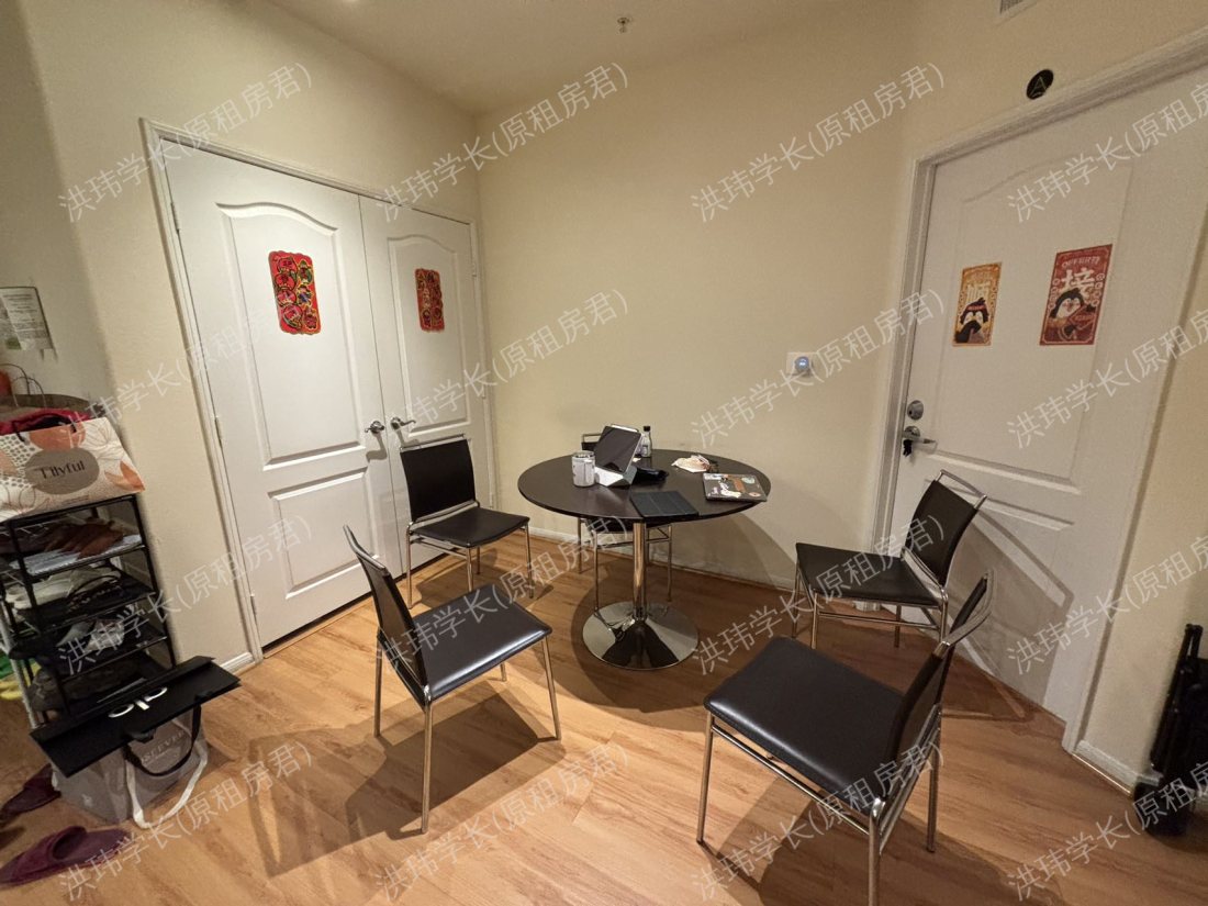 The Lorenzo Apartments 公寓