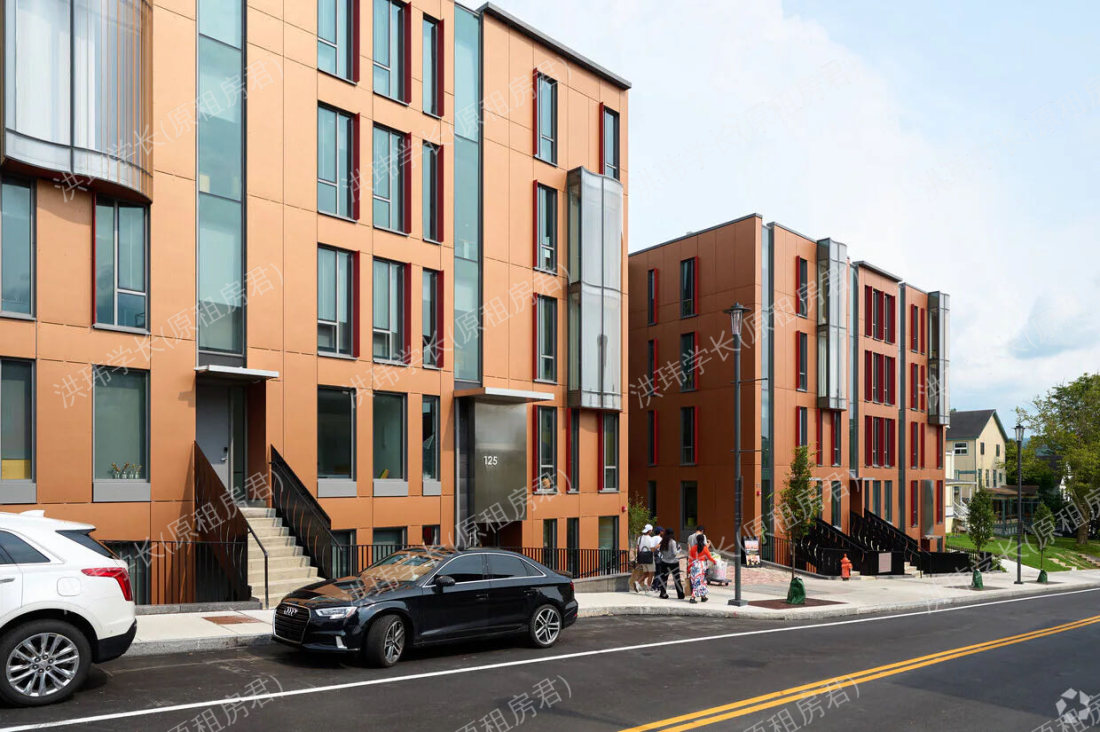 College Townhouse 公寓