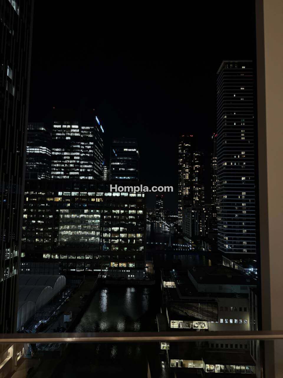Landmark Pinnacle apartment