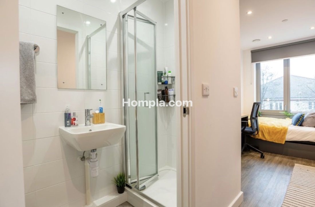 Great Court apartment