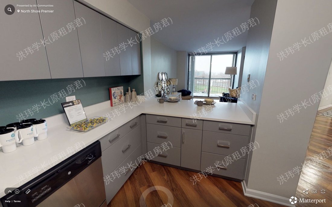 Evanston Place 公寓