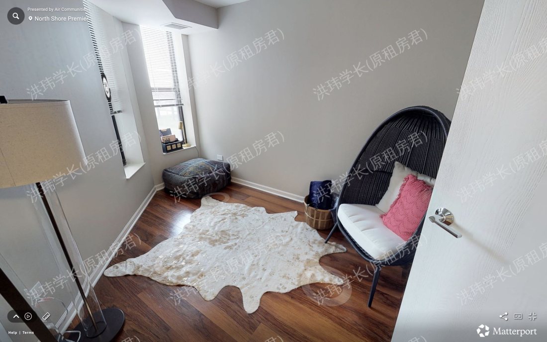 Evanston Place 公寓