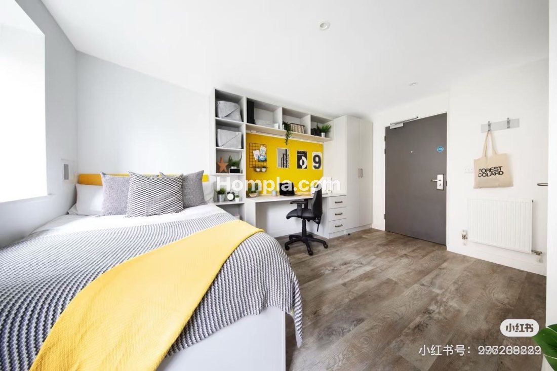 Cathedral Point apartment
