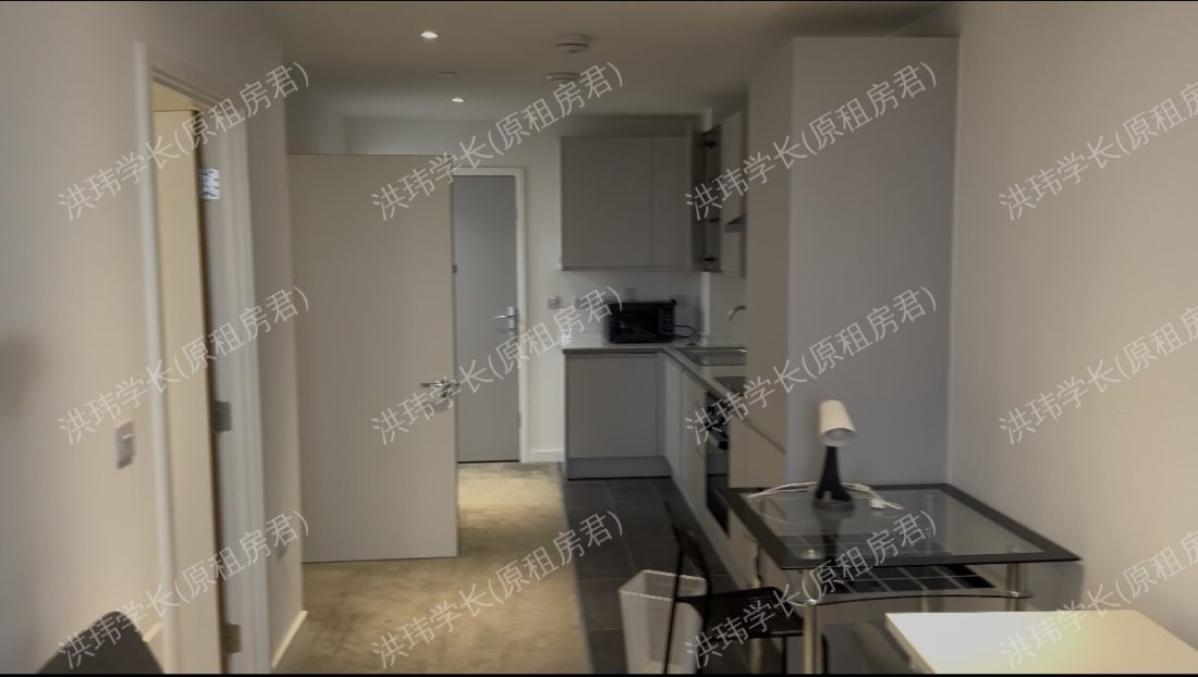 Burlington Square公寓