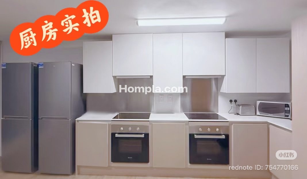 Thurso Street apartment