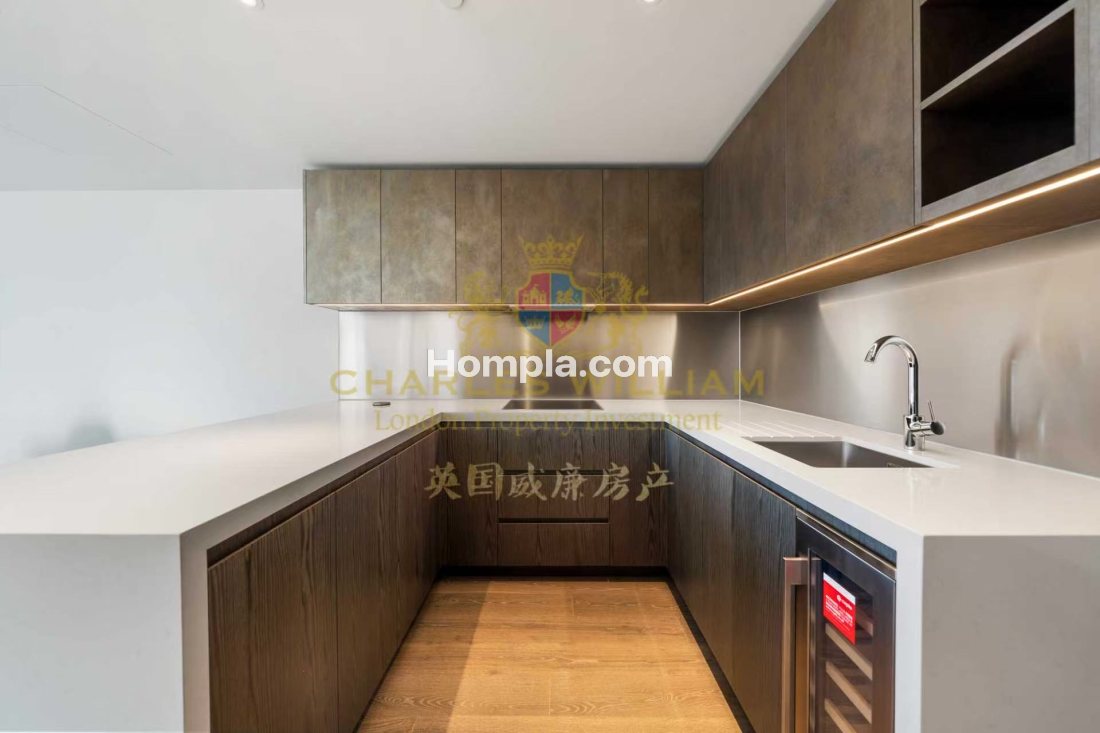 One Thames City  apartment