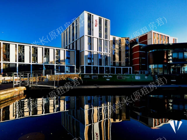 The Bridge House公寓