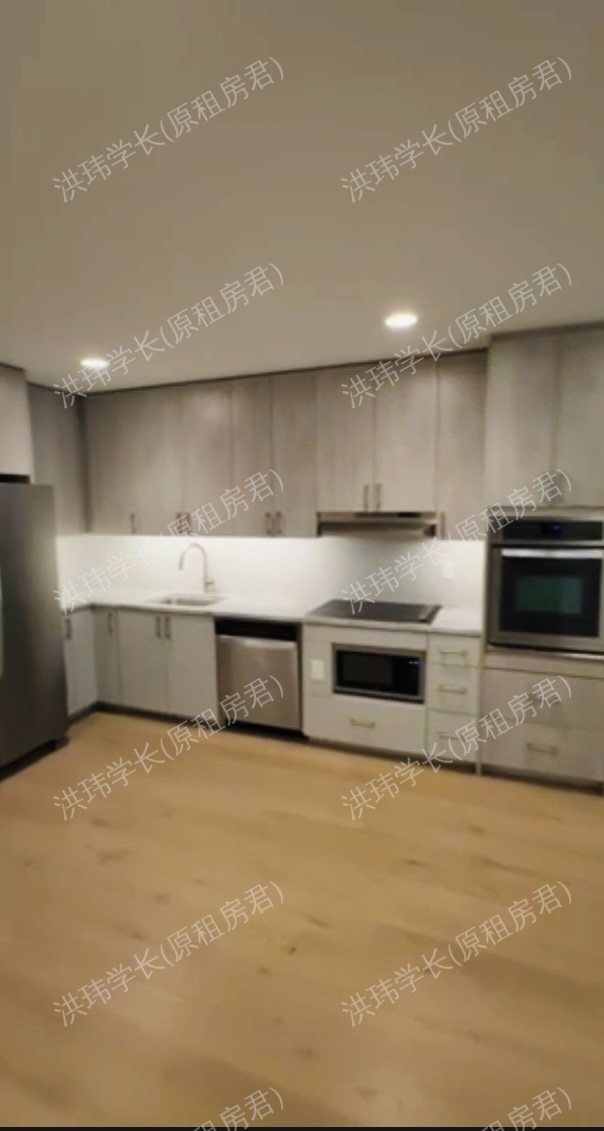 55 Brighton at Packard Crossing 公寓