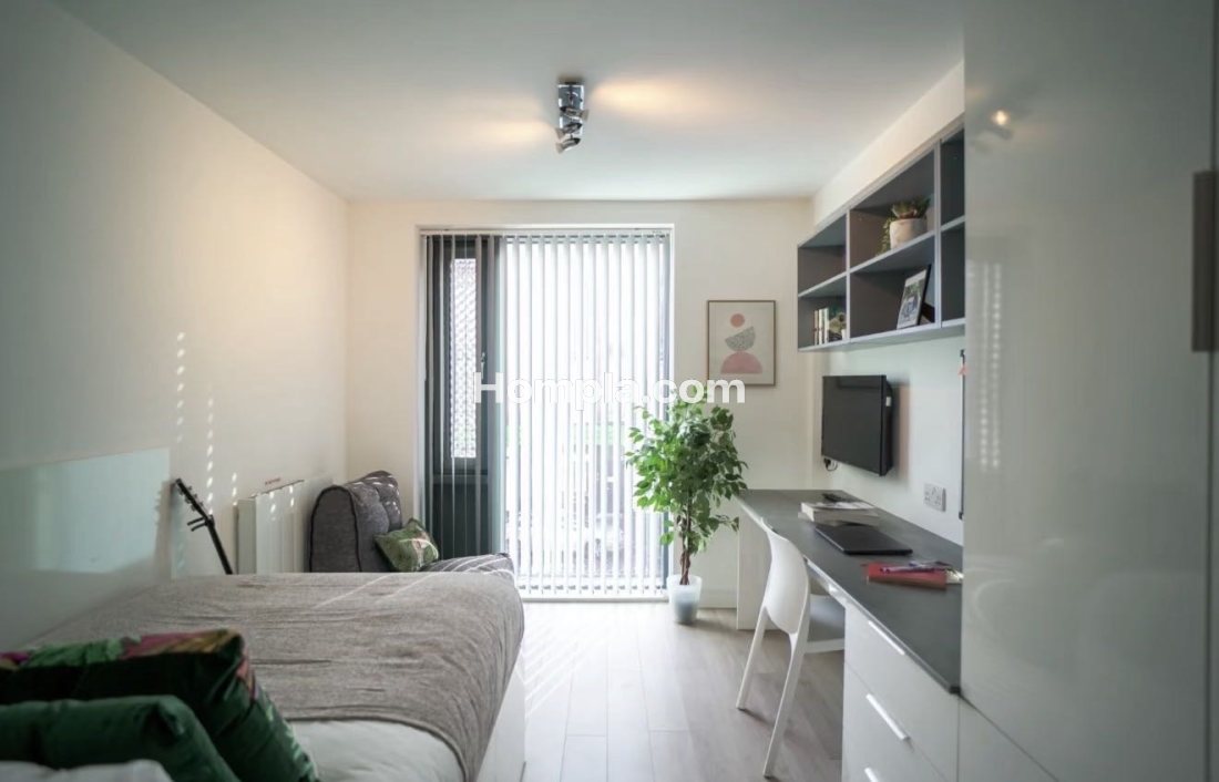 The Recording Rooms apartment