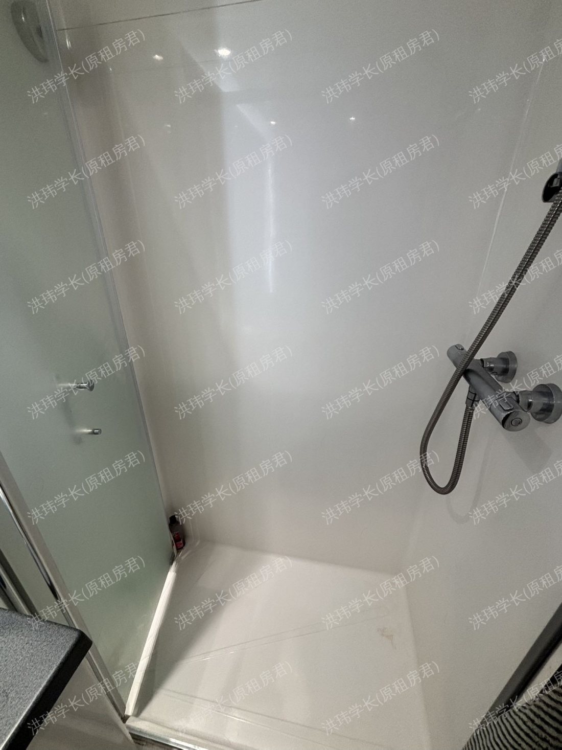 Straits Meadow公寓