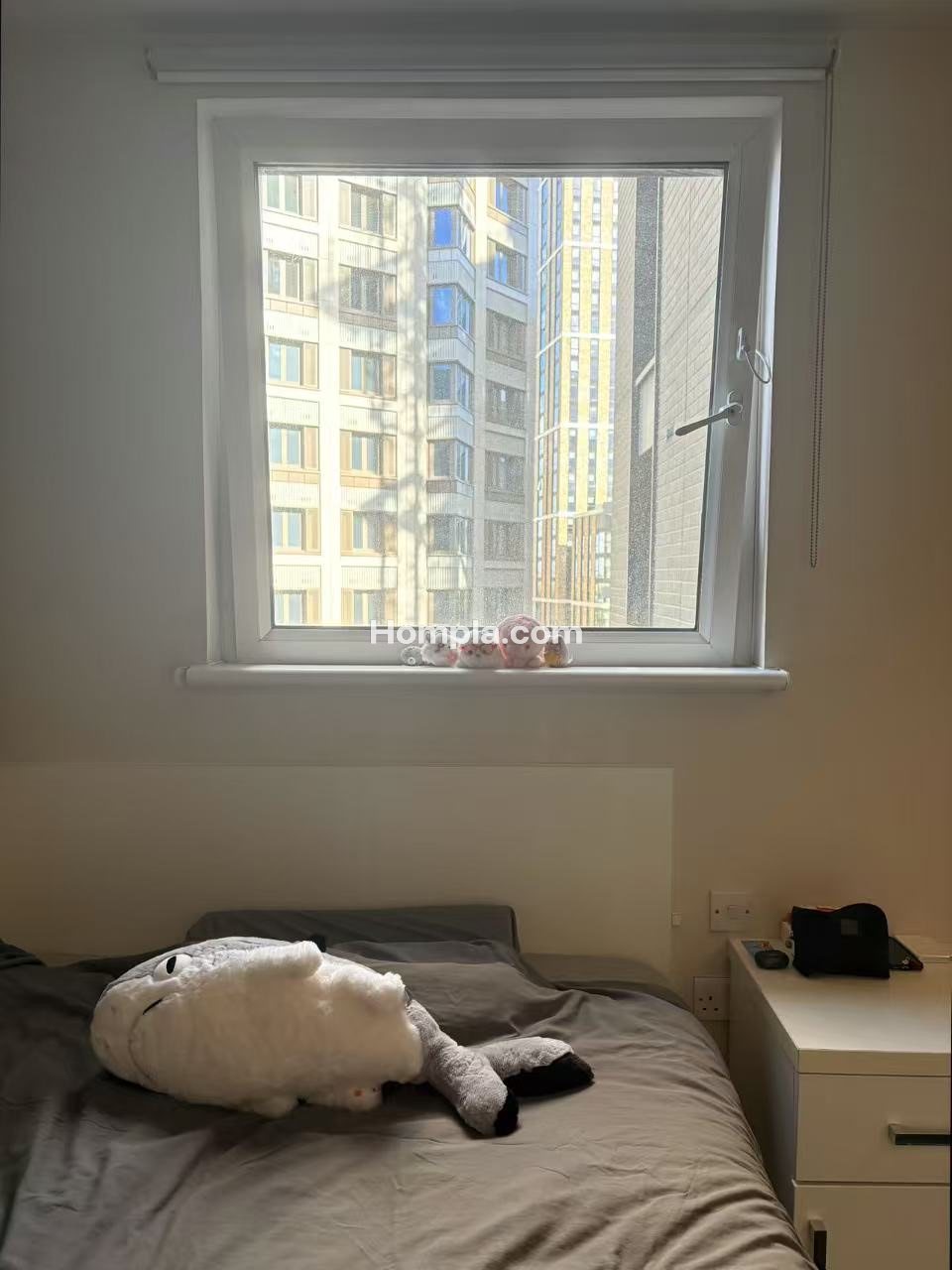 Costume Store apartment