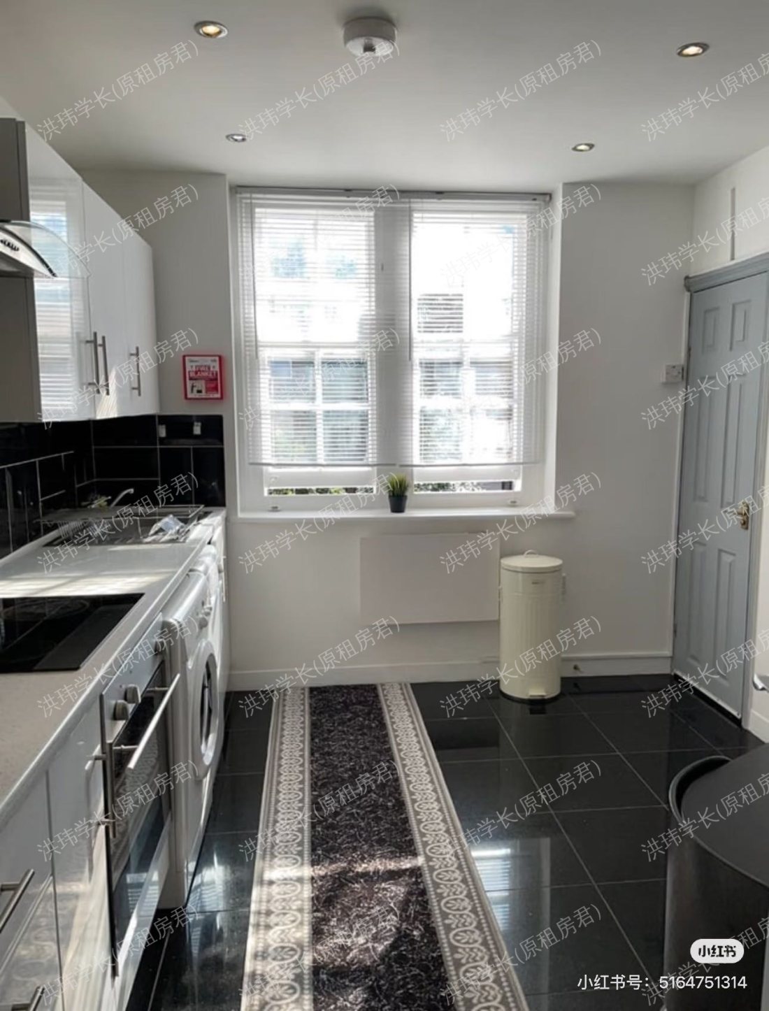 12Flat, Sinclair House, Sandwich St.公寓