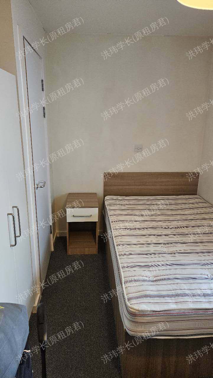 Moonraker Point公寓