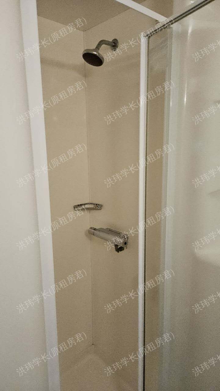 Moonraker Point公寓