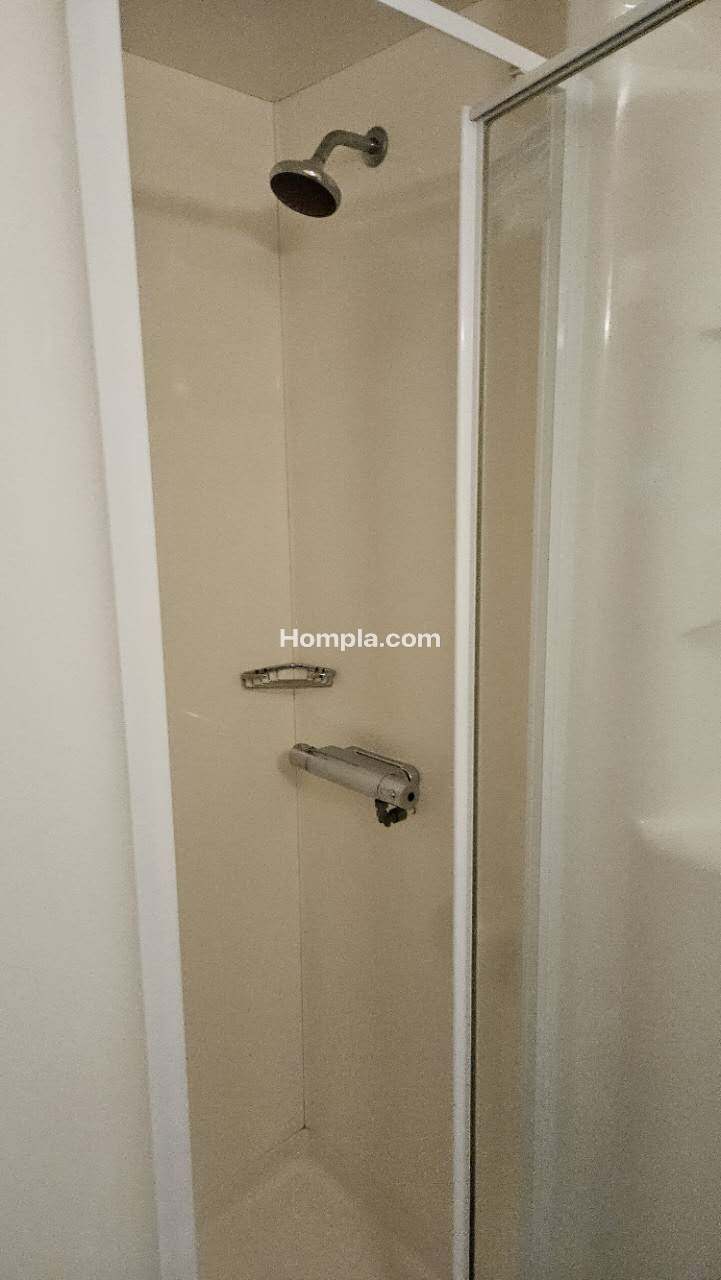 Moonraker Point apartment