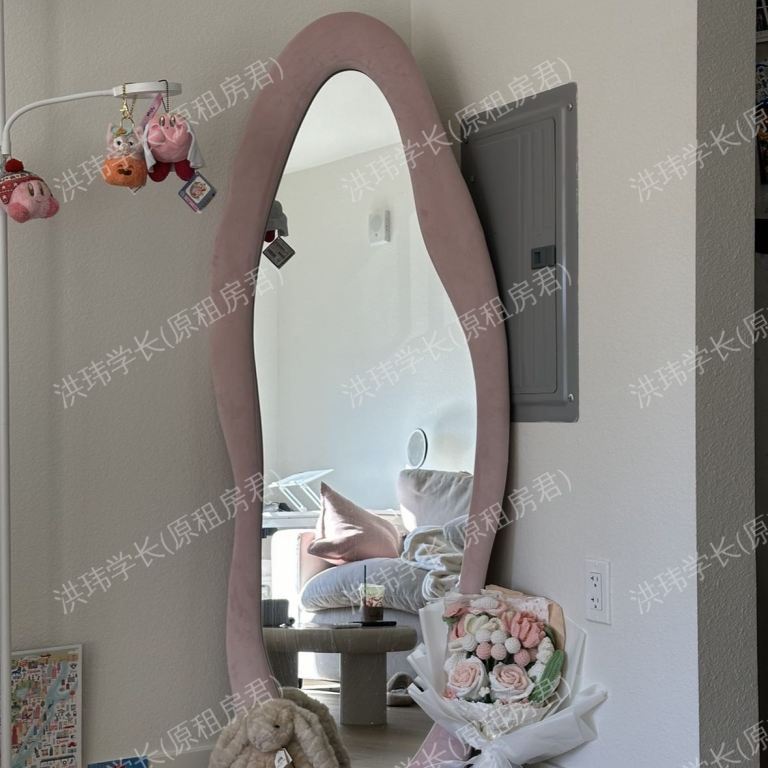 rooms picture