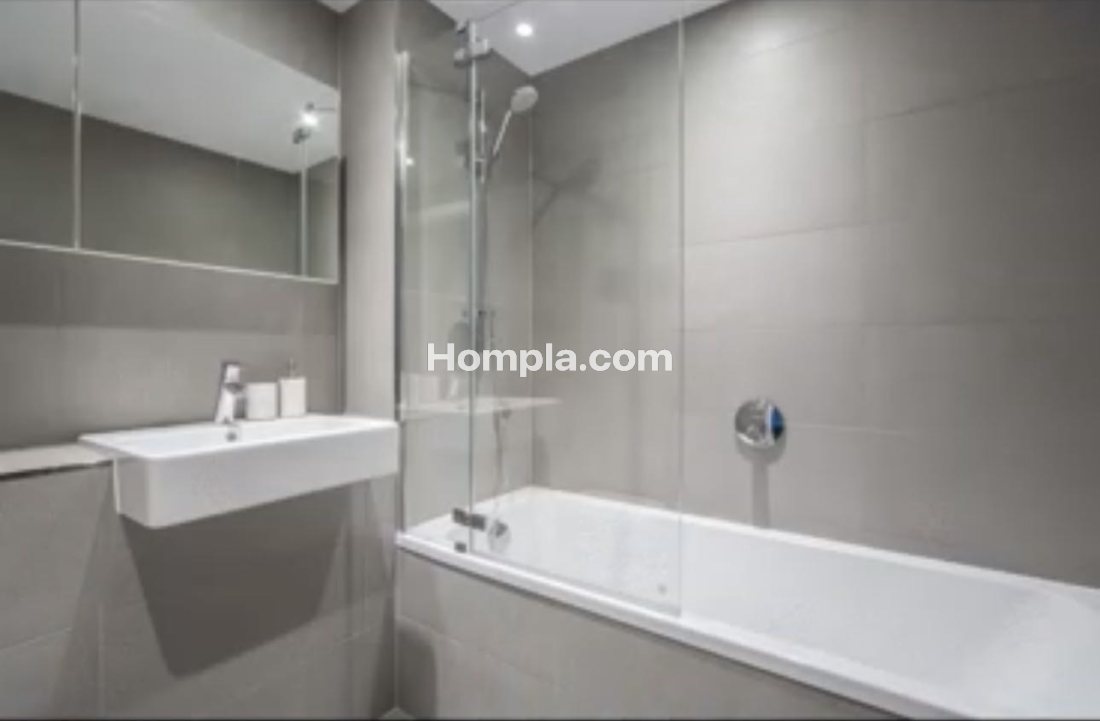 uncle elephant and castle apartment