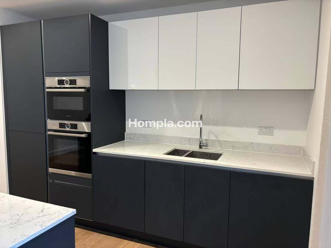 McGill House apartment