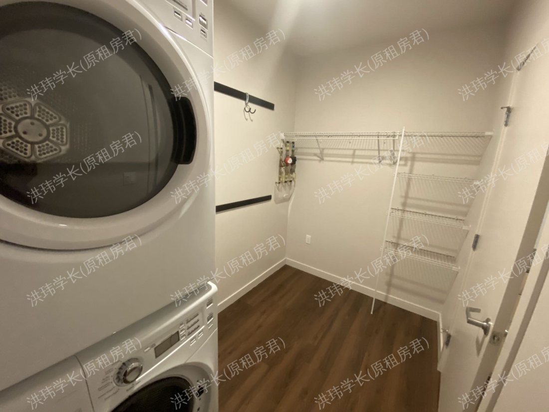 Latitude Apartments公寓