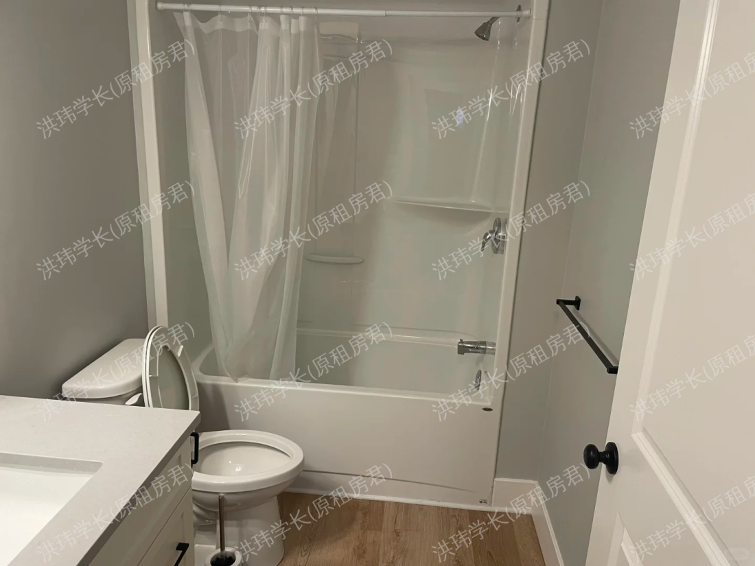 75 Melanie Street Apartments公寓