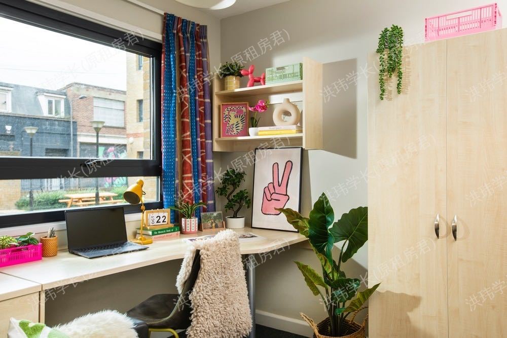 rooms picture