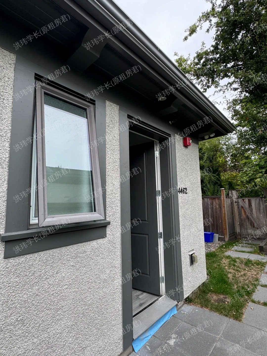 Laneway House公寓