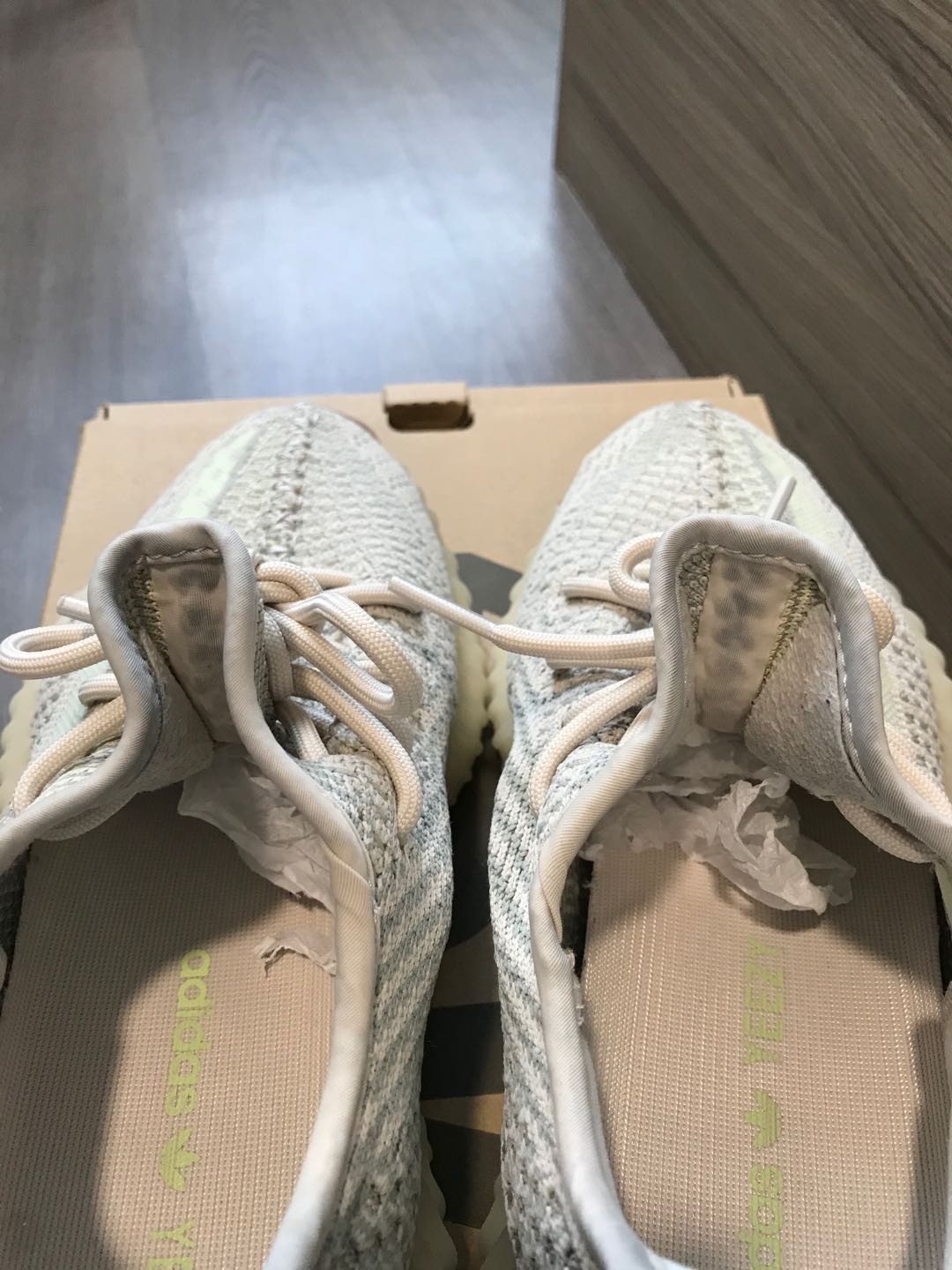 Adidas Yeezy Boost350 V2 citrin UK7