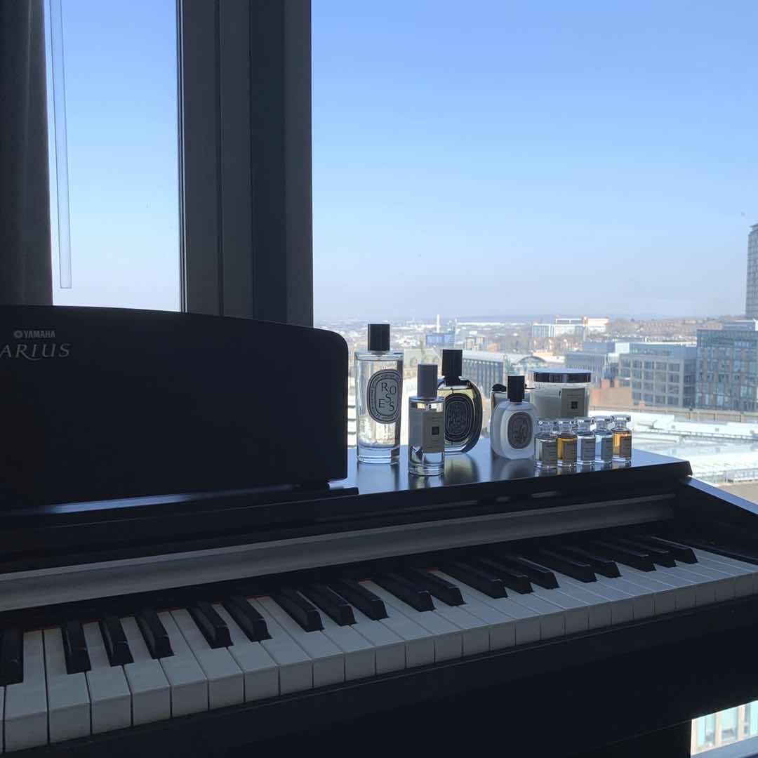 雅马哈YDP-144电钢琴