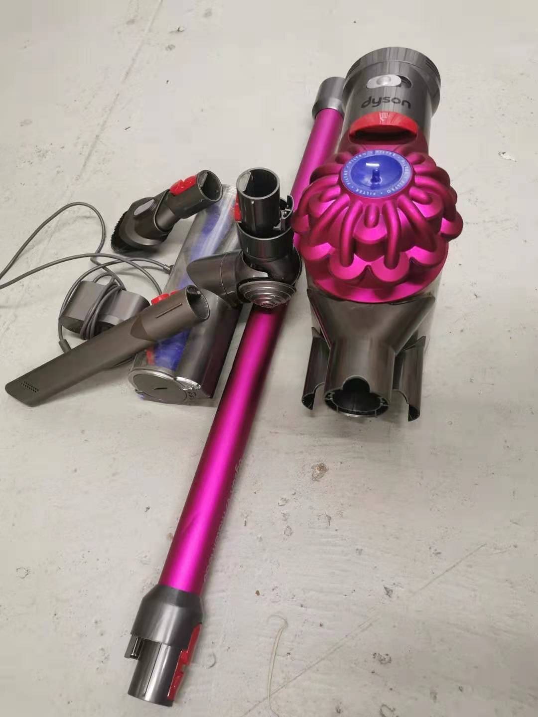 dyson v8 除螨仪